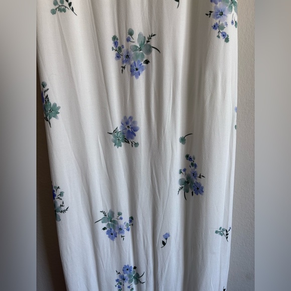 Princess Polly Sing Along White Floral Maxi Dress - Picture 6 of 7